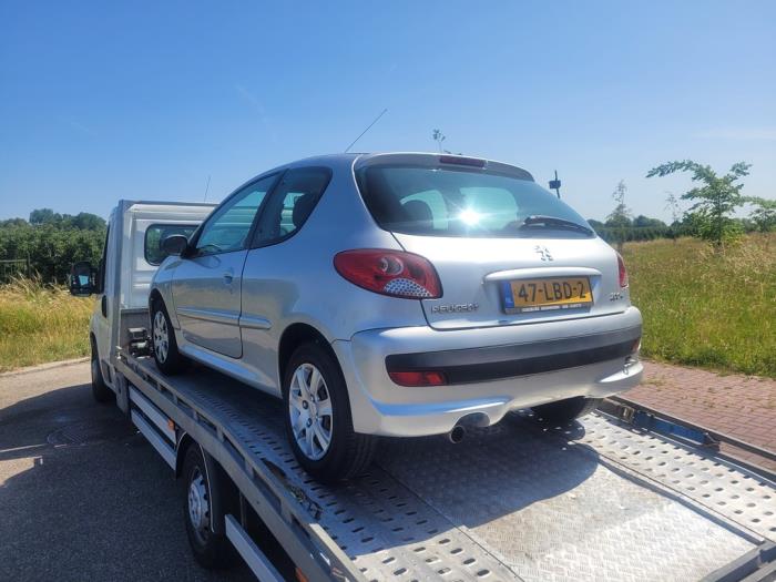 Peugeot 206+ 1.4 XS Salvage vehicle (2010, Gray)