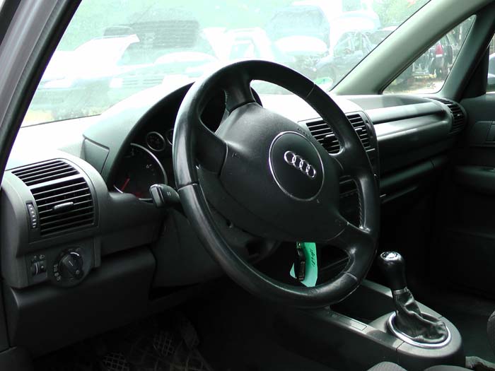 Audi A2 1.4 TDI Euro 4 Vehículo de desguace (2005, Gris)