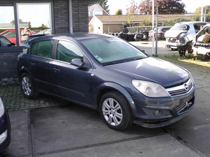 Opel Astra H Cdti V Salvage Vehicle Gray