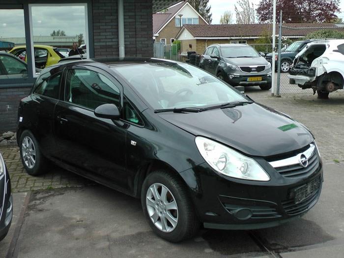 Opel Corsa D 1 2 16V Vehículo de desguace 2009 Negro