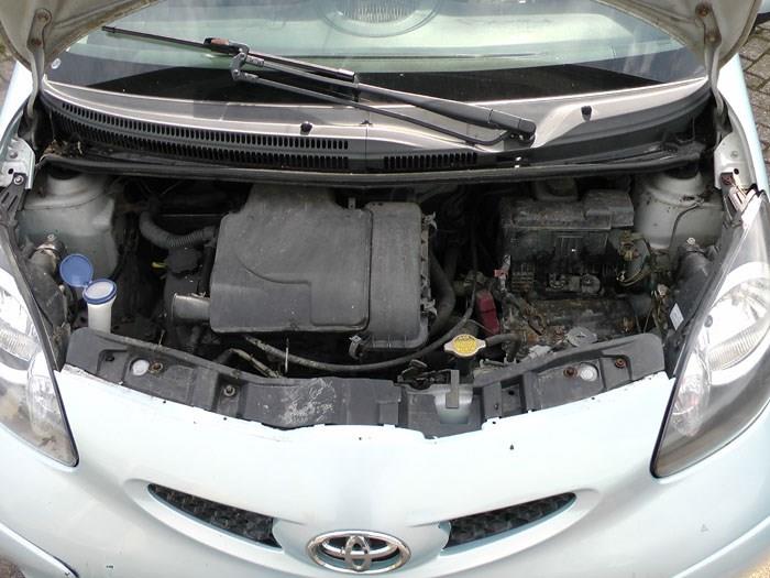 Toyota Aygo 1.0 12V VVT-i Salvage vehicle (2006, Blue)