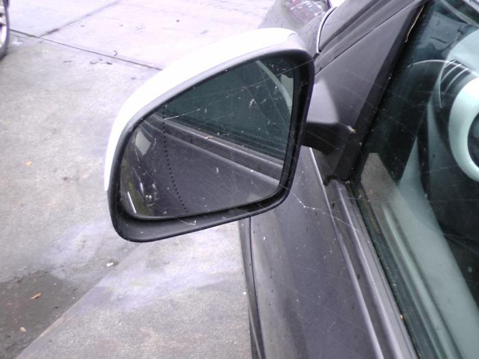 Renault Twingo III 1.0 SCe 70 12V Skrotfordon (2016, GRIJS)