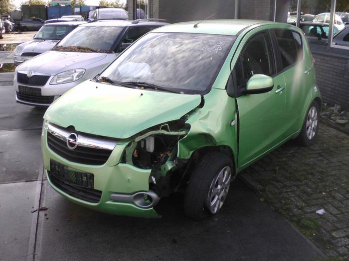 Opel Agila 1.0 12V Skrotfordon (2010, GROEN)