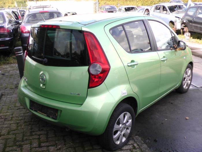 Opel Agila 1.0 12V Skrotfordon (2010, GROEN)