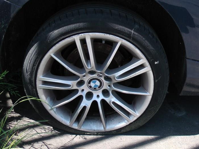 BMW 1 serie 116i 1.6 16V Vehículo de desguace (2014, Azul)