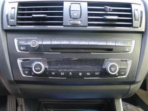 BMW 1 serie 116i 1.6 16V Vehículo de desguace (2014, Azul)