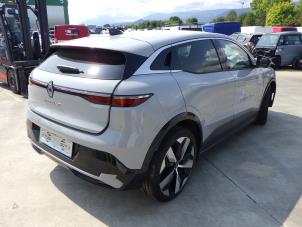 Renault Megane E-Tech 60 kWh Samochód złomowany (2023, Szary)