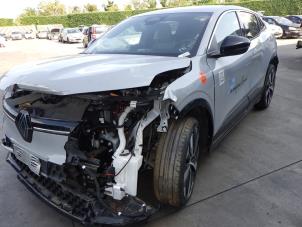 Renault Megane E-Tech 60 kWh Samochód złomowany (2023, Szary)