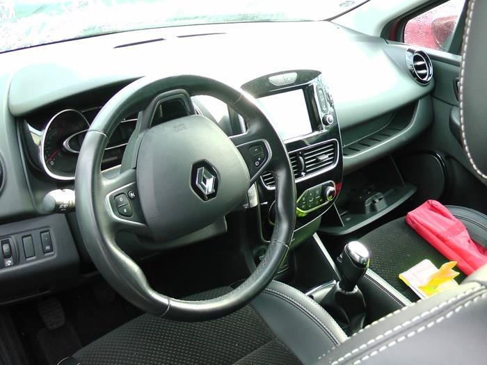 Renault Clio IV 0.9 Energy TCE 90 12V Schrottauto (2016, Rot)