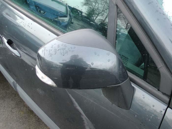 Renault Scénic III 1.5 dCi 105 Épave (2010, Gris)
