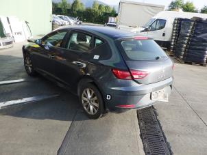 Seat Leon 2.0 TDI Ecomotive 16V Épave (2020, Gris)