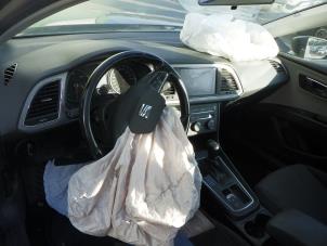 Seat Leon 2.0 TDI Ecomotive 16V Épave (2020, Gris)