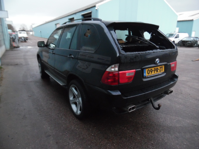 Bmw x5 e53 2002