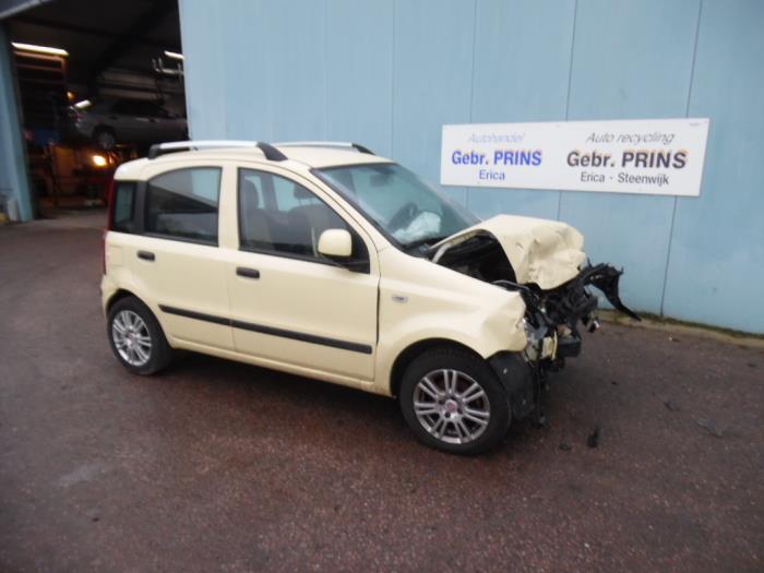 Fiat Panda 169 1 2 Classic Salvage Year Of Construction 10 Colour Yellow Proxyparts Com