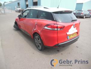 Renault Clio IV Estate/Grandtour 1.5 Energy dCi 90 FAP Épave (2015, Blanc)