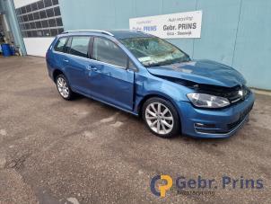 Volkswagen Golf VII Variant 2.0 TDI 150 16V Épave (2014, Bleu)