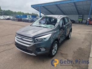 Ford Kuga II 1.5 EcoBoost 16V 150 Épave (2017, Gris)