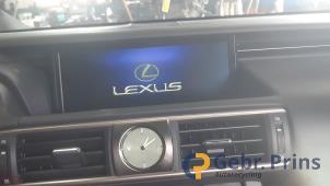 Lexus IS 300h 2.5 16V Épave (2020, Gris)
