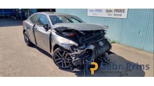 Lexus IS 300h 2.5 16V Épave (2020, Gris)
