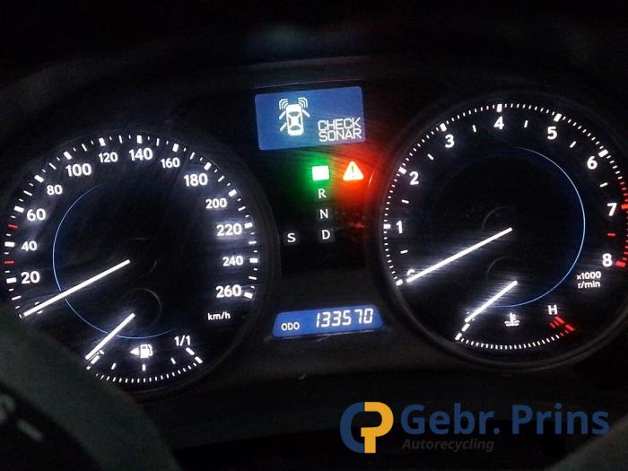 Lexus IS 250 2.5 V6 24V Vehículo de desguace (2011, Negro)
