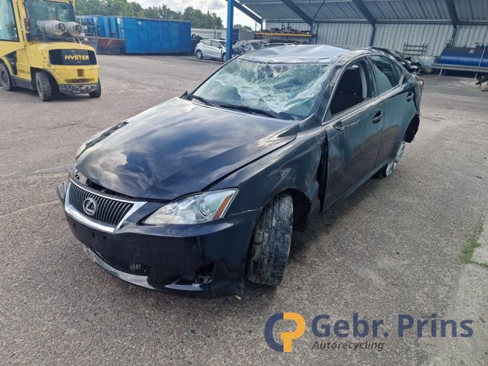 Lexus IS 250 2.5 V6 24V Vehículo de desguace (2011, Negro)