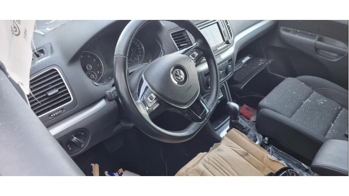 Volkswagen Sharan 1.4 TSI 16V Vehículo de desguace (2019, Gris)