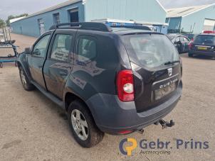 Dacia Duster 1.6 16V Samochód złomowany (2010, Czarny)