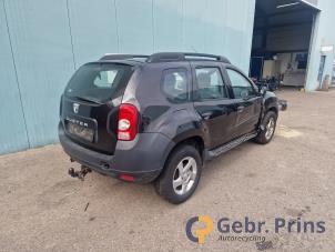 Dacia Duster 1.6 16V Samochód złomowany (2010, Czarny)