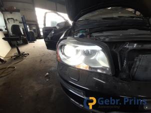 Volvo XC90 I 2.4 D5 20V Samochód złomowany (2011, Czarny)