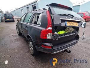 Volvo XC90 I 2.4 D5 20V Samochód złomowany (2011, Czarny)