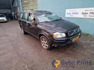 Volvo XC90 I 2.4 D5 20V Samochód złomowany (2011, Czarny)