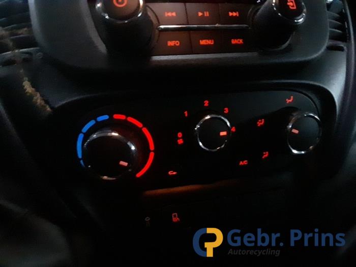Iveco New Daily VI 35C18,35S18,40C18,50C18,60C18,65C18,70C18 Épave (2019, Blanc)