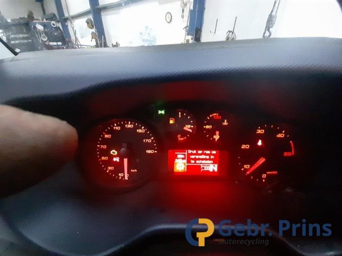 Iveco New Daily VI 35C18,35S18,40C18,50C18,60C18,65C18,70C18 Épave (2019, Blanc)