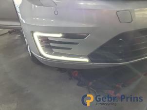 Volkswagen Passat Variant 1.4 GTE 16V Samochód złomowany (2015, Szary)