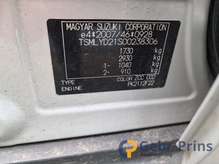 Suzuki Vitara 1.6 16V VVT Épave (2016, Gris)
