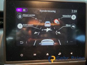 Renault Clio V 1.0 TCe 100 12V Samochód złomowany (2019, Szary)