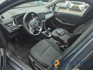 Renault Clio V 1.0 TCe 100 12V Samochód złomowany (2019, Szary)