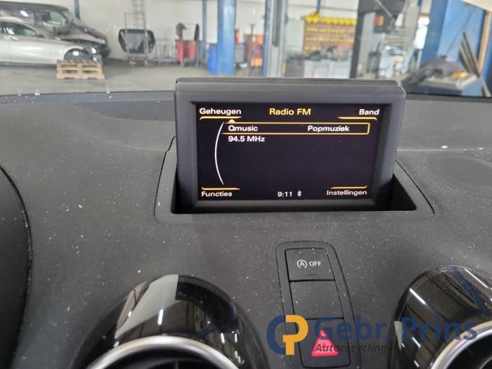 Audi A1 1.2 TFSI Samochód złomowany (2012, Bialy)