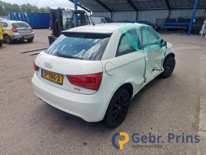 Audi A1 1.2 TFSI Samochód złomowany (2012, Bialy)