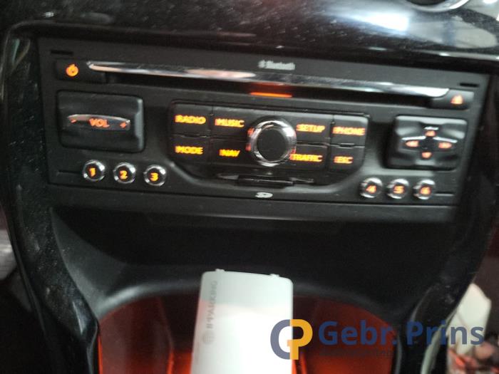 Citroen DS3 1.6 e-HDi Épave (2012, Gris)
