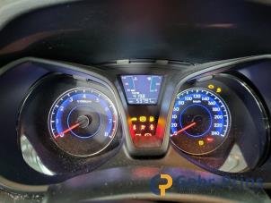 Hyundai iX20 1.4i 16V Épave (2014, Gris)