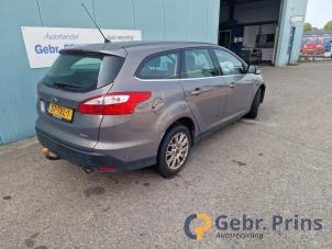 Ford Focus 3 Wagon 1.6 SCTi 16V Épave (2012, Brun)