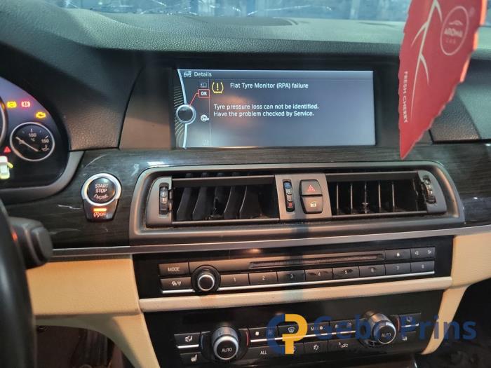BMW 5 serie 525d xDrive 16V Épave (2013, Noir)