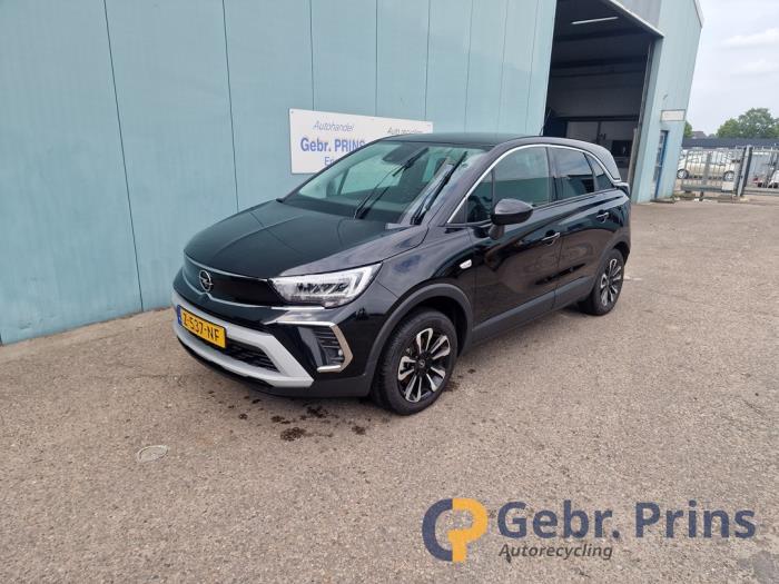 Opel Crossland 1.2 Turbo 12V Skrotfordon (2024, ZWART)