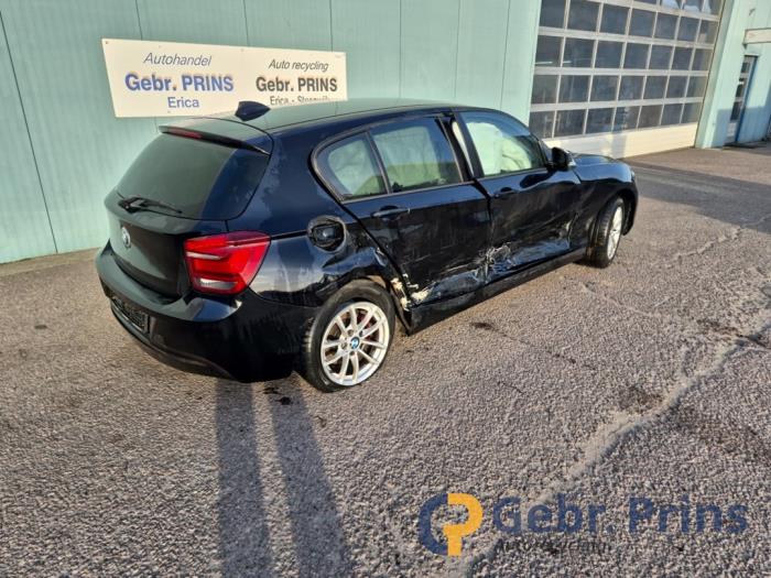 BMW 1 serie 120i 1.6 16V Épave (2012, Noir)