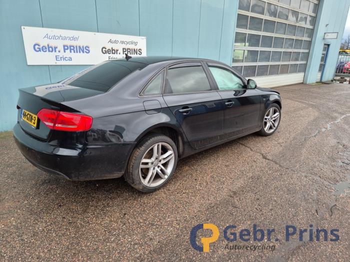 Audi A4 1.8 TFSI 16V Schrottauto (2008, Schwarz)