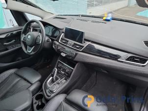 BMW 2 serie Gran Tourer 220i 2.0 TwinPower Turbo 16V Épave (2019, Gris)