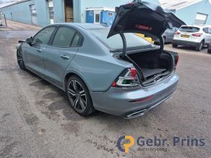 Volvo S60 III 2.0 T5 16V Épave (2019, Gris)