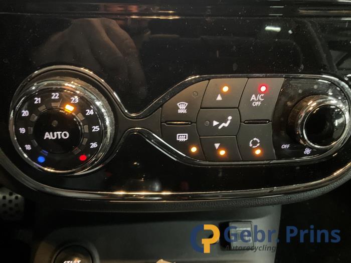 Renault Captur I 0.9 Energy TCE 12V Épave (2016, Brun)