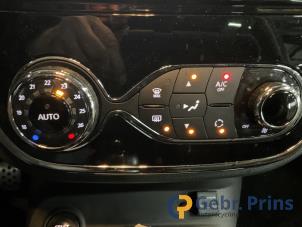 Renault Captur I 0.9 Energy TCE 12V Épave (2016, Brun)